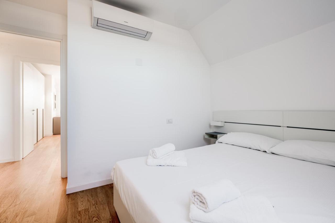 Modern Apt With Terrace, Wifi & Ac Milano Exterior foto