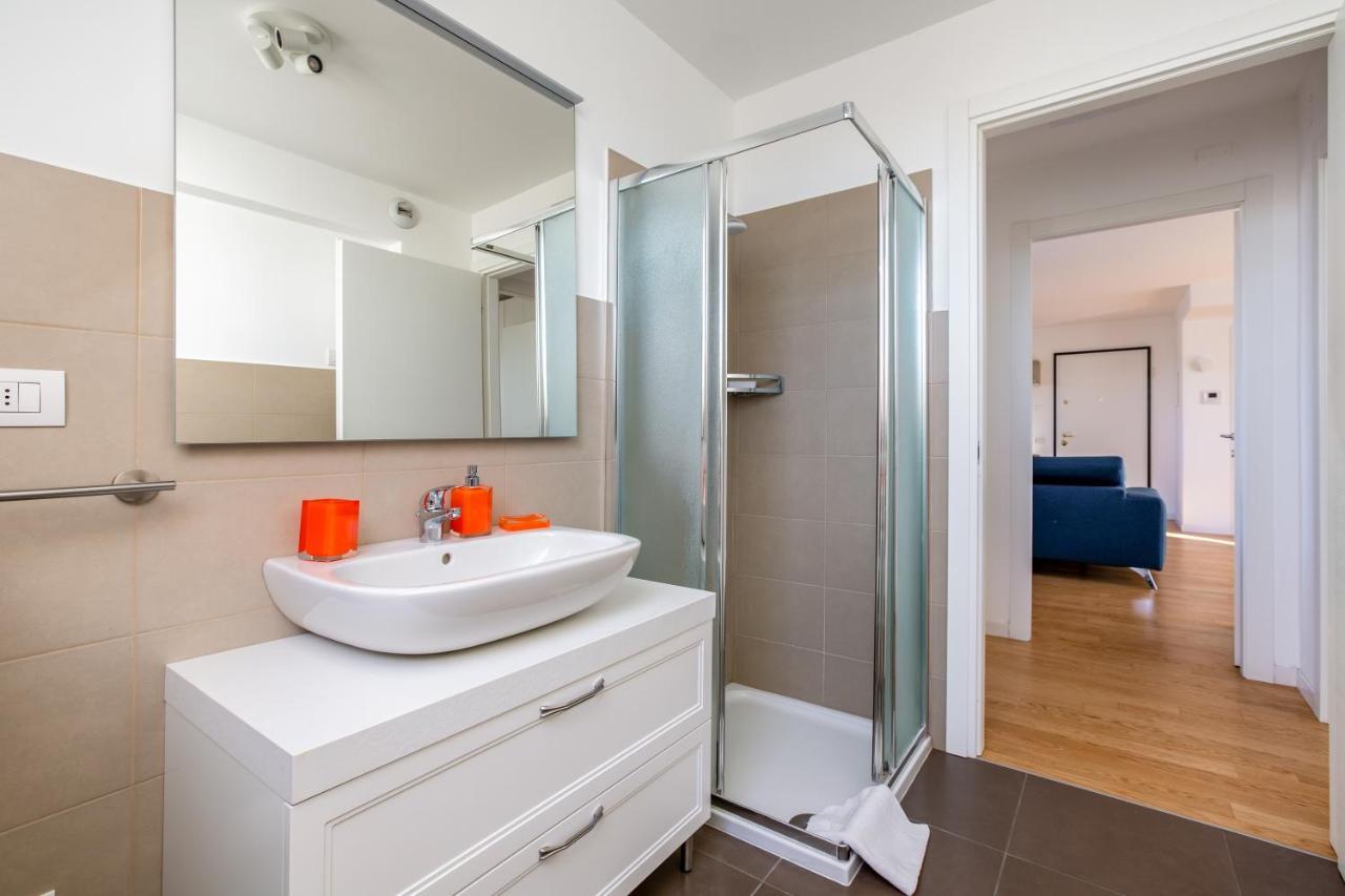 Modern Apt With Terrace, Wifi & Ac Milano Exterior foto