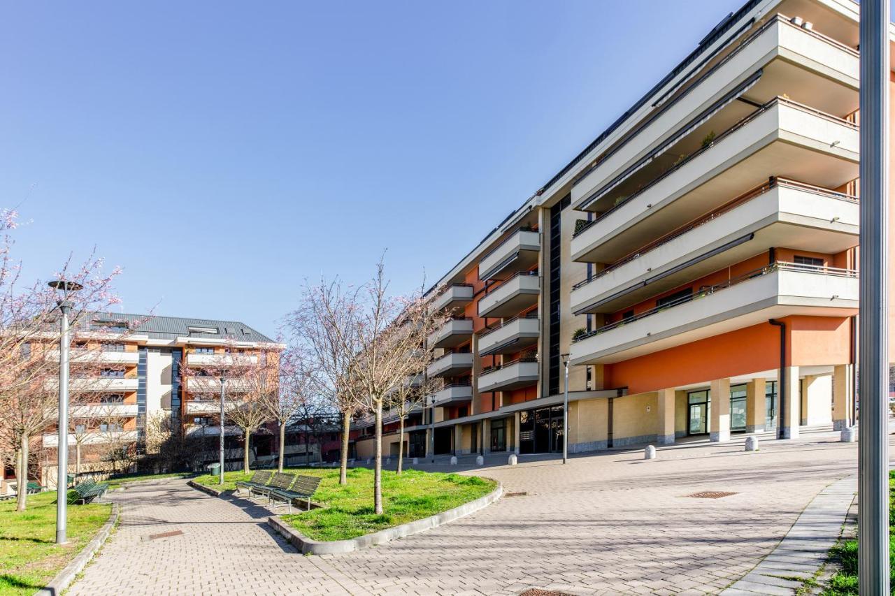Modern Apt With Terrace, Wifi & Ac Milano Exterior foto