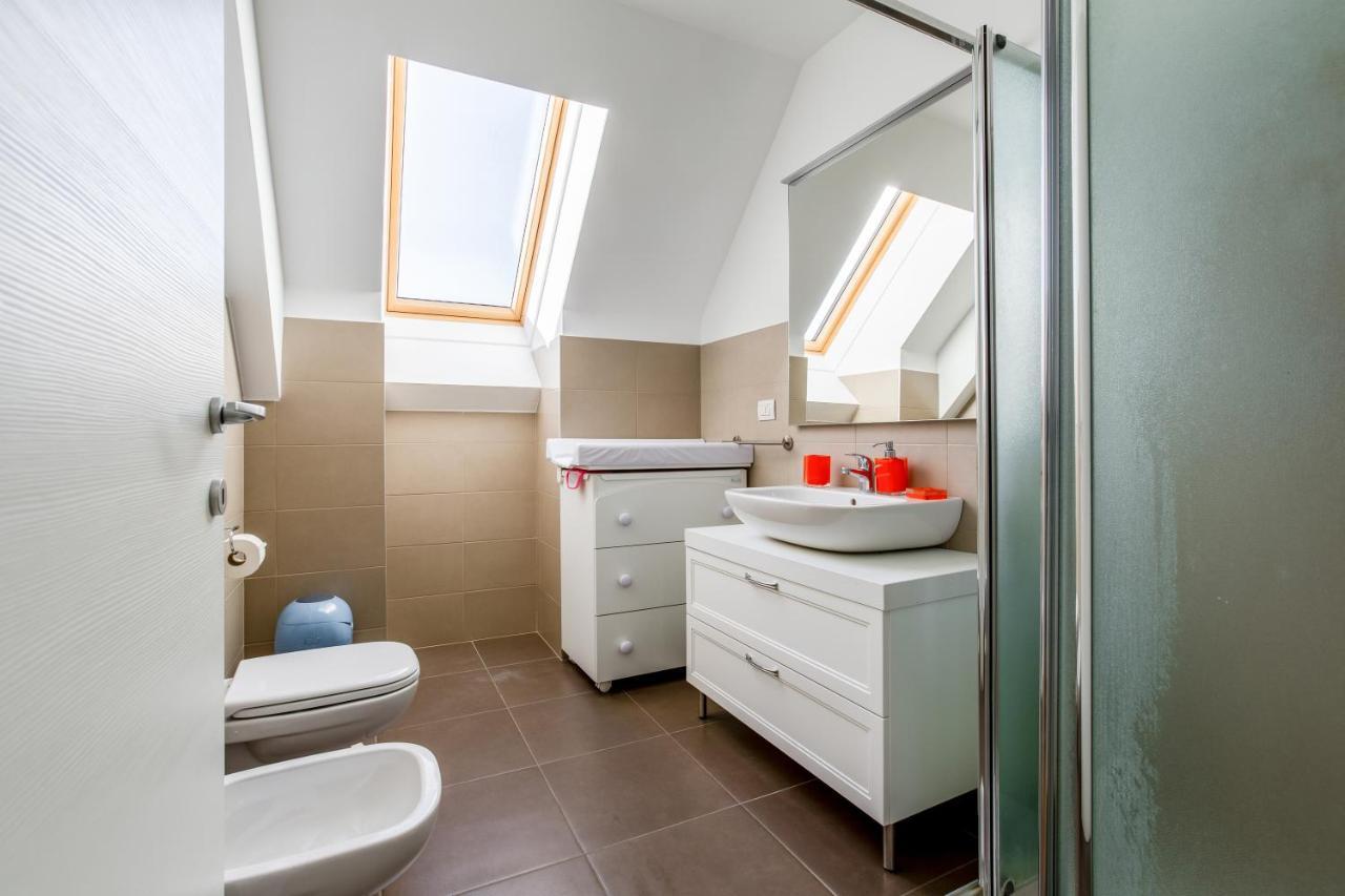 Modern Apt With Terrace, Wifi & Ac Milano Exterior foto