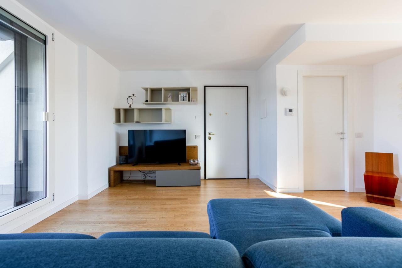 Modern Apt With Terrace, Wifi & Ac Milano Exterior foto